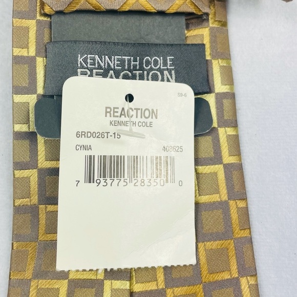 Kenneth Cole Reaction tie - Picture 1 of 3